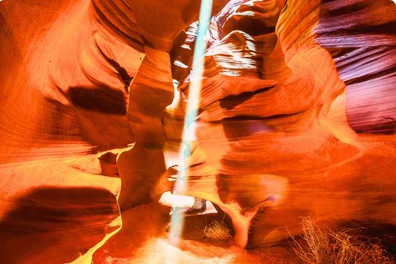 usa-upper-antelope-canyon-light-beams