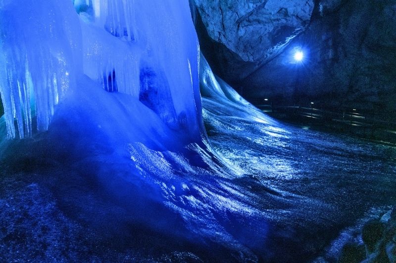 austria-dachstein-ice-caves