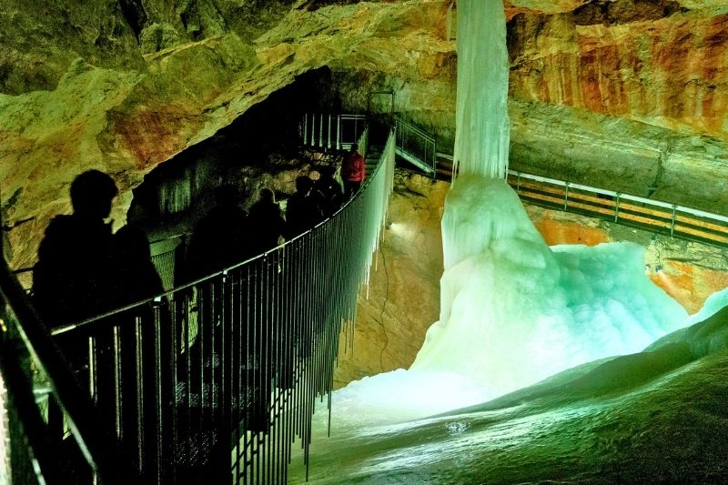 austria-dachstein-ice-caves