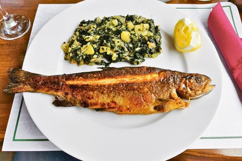 austria-hallstatt-must-eat-0