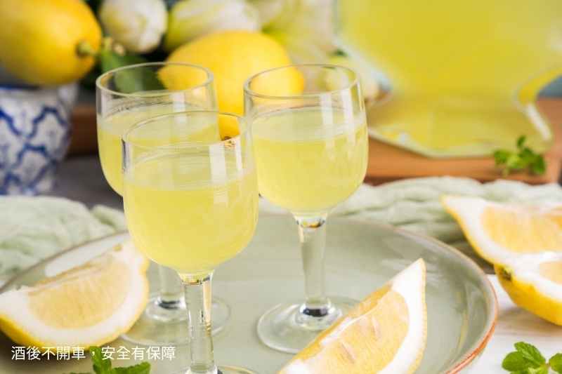 italy-cinque-terre-limoncino