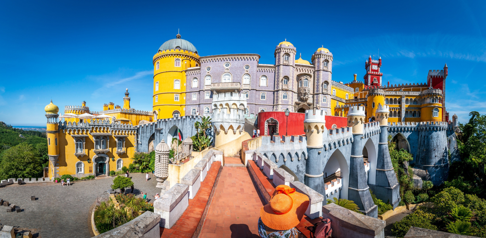 austria-hallstatt-souvenir
